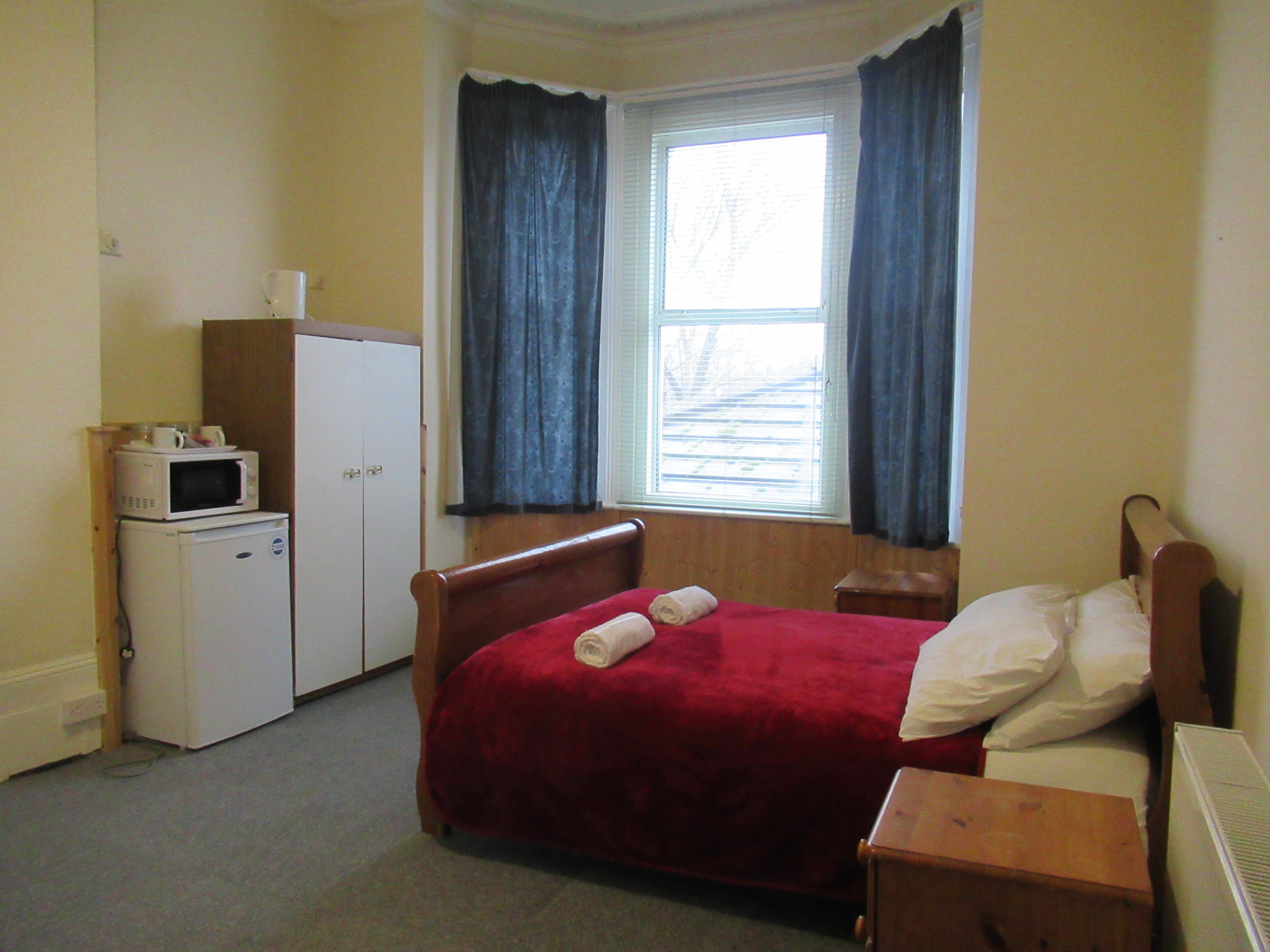 Lennard House double room